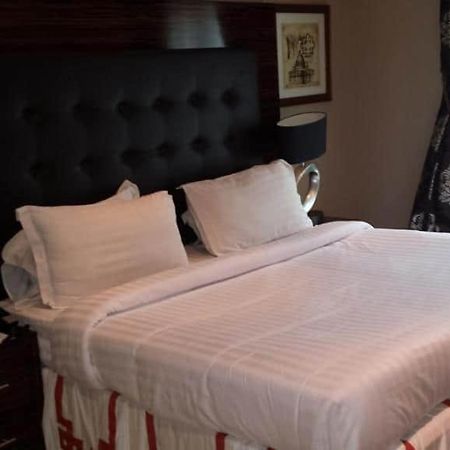 Villa Angelia Boutique Hotel Ikoyi Exterior photo